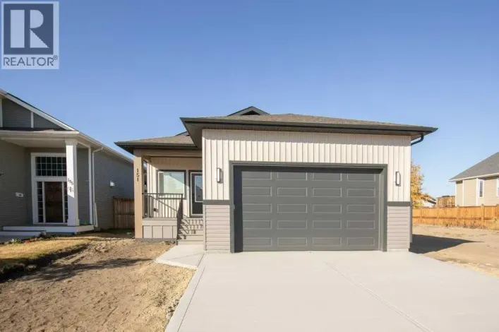 151 Cedar Square, Blackfalds