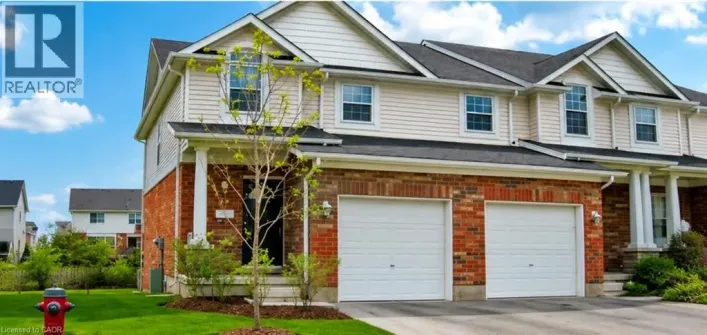 151 CLAIRFIELDS Drive E Unit# 39, Guelph