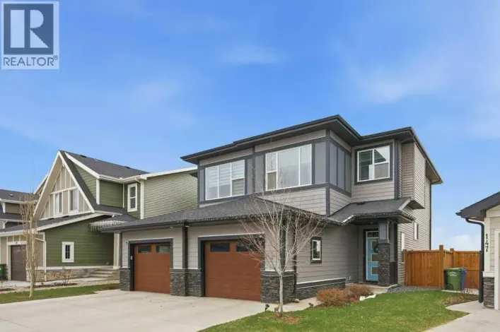 151 Creekstone Way SW, Calgary