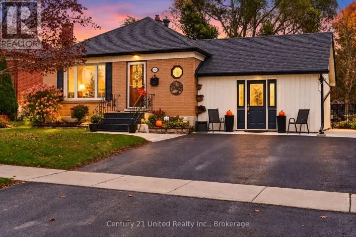 151 ELIZABETH AVENUE, Peterborough