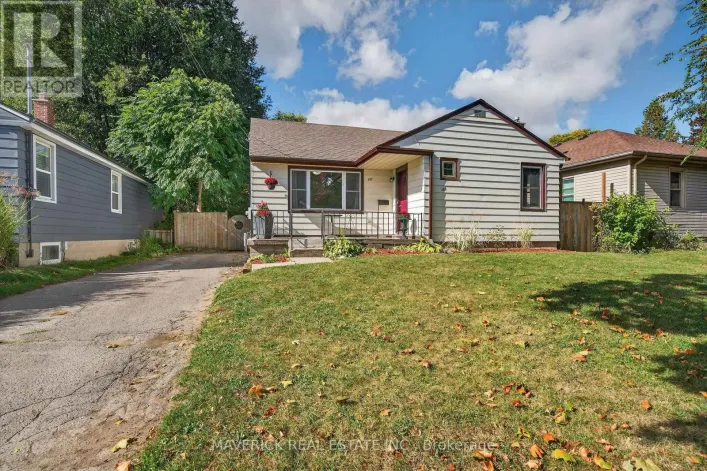 151 ELLIOTT STREET, London East