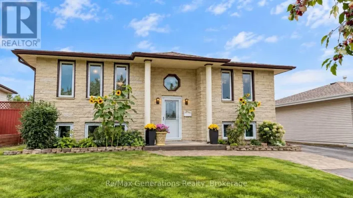 151 IRIS CRESCENT, Thunder Bay