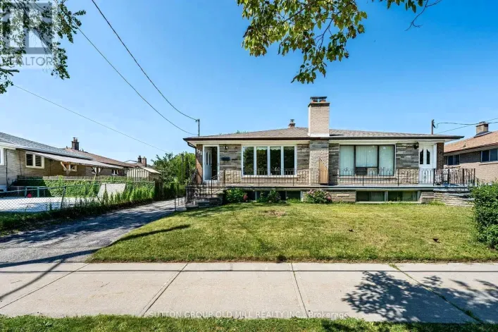 House for sale: 151 LANYARD ROAD, Toronto