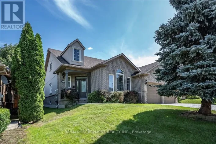 151 MOORE CRESCENT, Hamilton