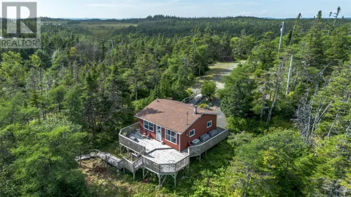 151 Ocean Pond Road, Ocean Pond