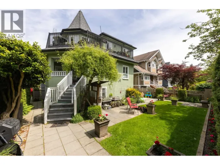 151 W 14TH AVENUE, Vancouver