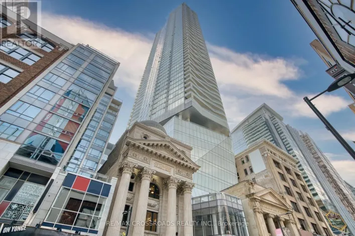 1510 - 197 YONGE STREET, Toronto