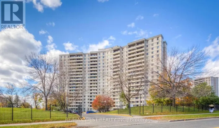 1510 - 5 SAN ROMANO WAY, Toronto