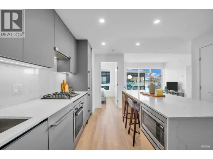 1510 5520 MCNAUGHTON ROAD, Richmond