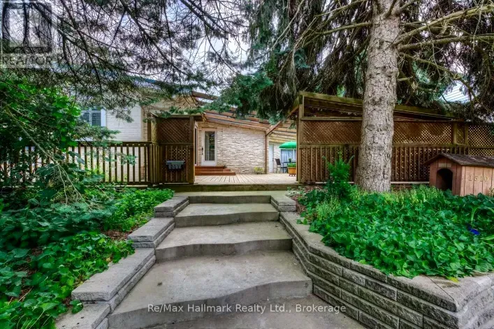 1510 CONSTANCE DRIVE, Oakville