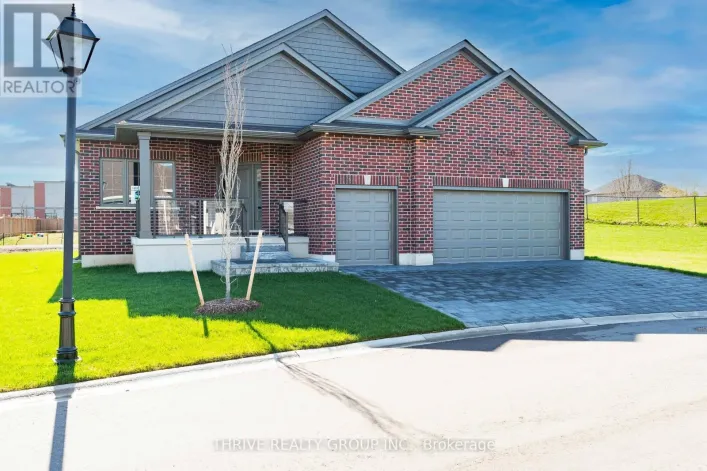 1510 MOE NORMAN PLACE, London South