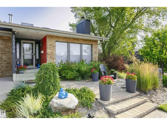 House for sale: 15104 42 AV NW, Edmonton