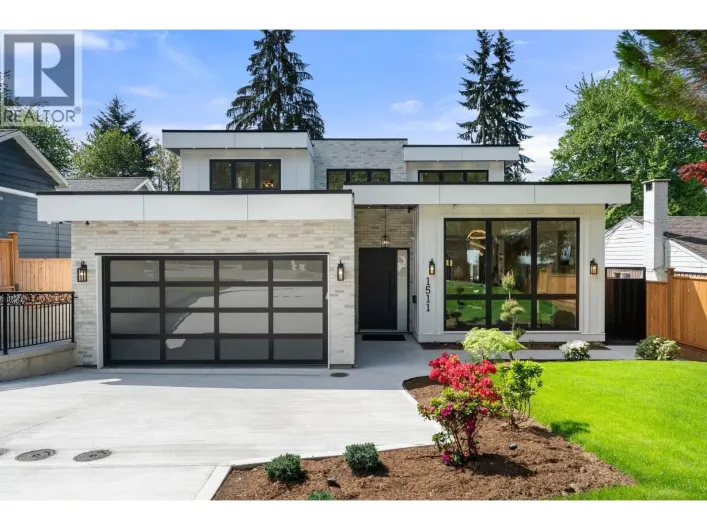 1511 BURRILL AVENUE, North Vancouver
