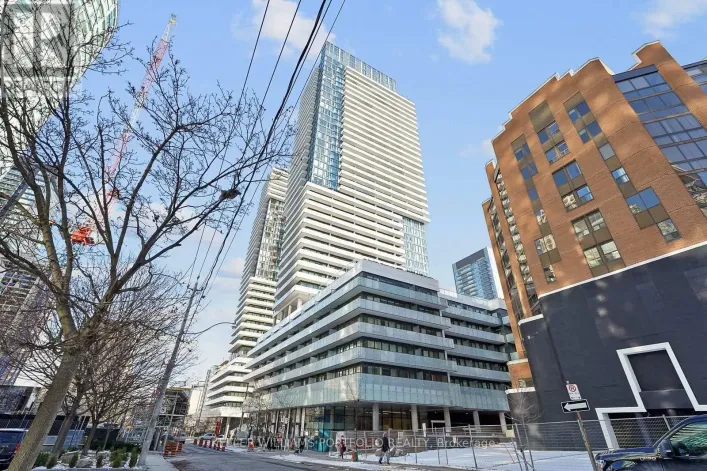 1512 - 161 ROEHAMPTON AVENUE, Toronto