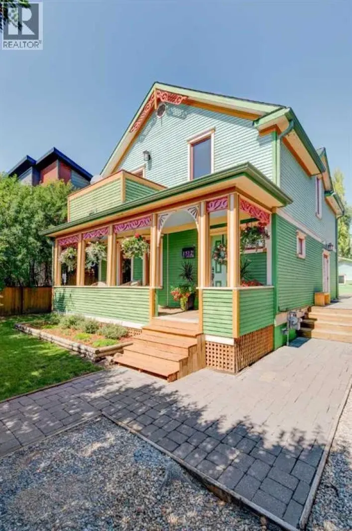 1512 33 Avenue SW, Calgary