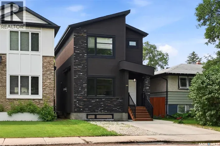 House for sale: 1513 Prince Of Wales AVENUE, Saskatoon