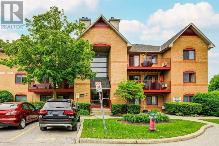 1514 - 1482 PILGRIMS WAY, Oakville
