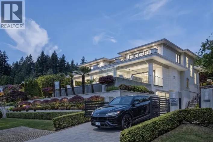 1515 CAMELOT ROAD, West Vancouver