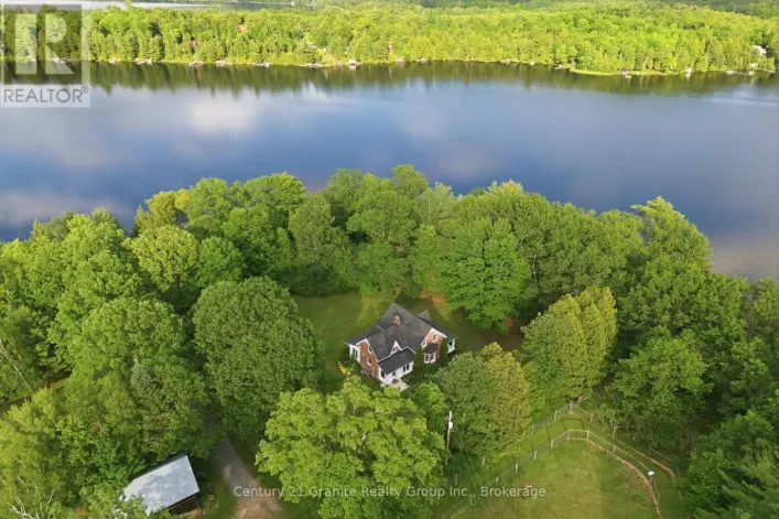 1515 NORTH SHORE ROAD, Algonquin Highlands