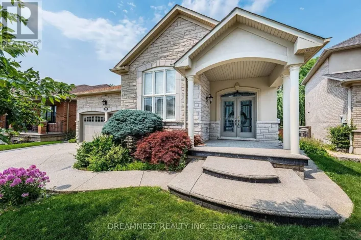 1515 STEWART CRESCENT, Milton