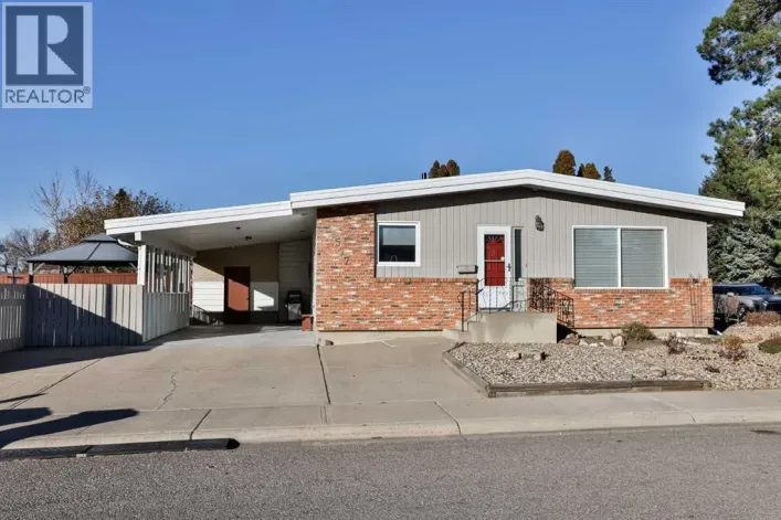 1517 14 Avenue N, Lethbridge