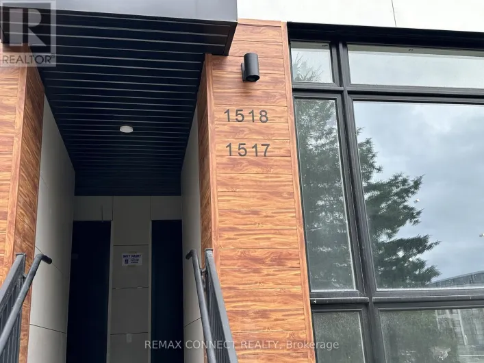 1518 - 11 DAVID EYER ROAD, Richmond Hill