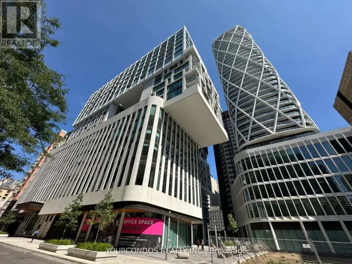 1518 - 121 ST PATRICK STREET, Toronto