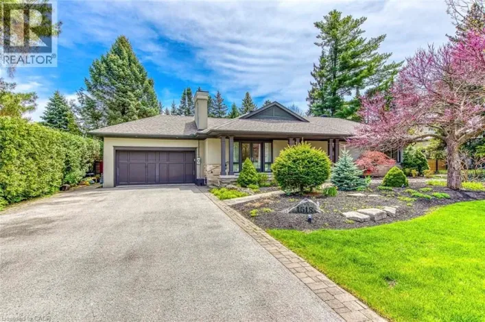 1518 OAKHILL Drive, Oakville