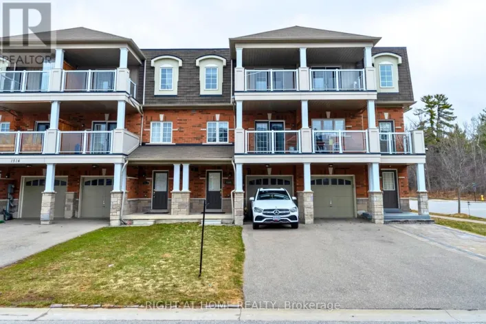 1518 SHEPWAY MEWS, Pickering