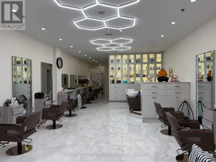 152 - 2900 WARDEN AVENUE, Toronto