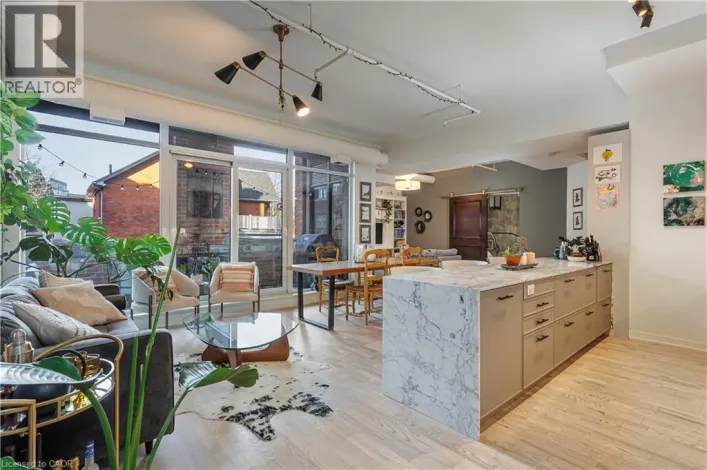 152 ANNETTE Street Unit# 208, Toronto
