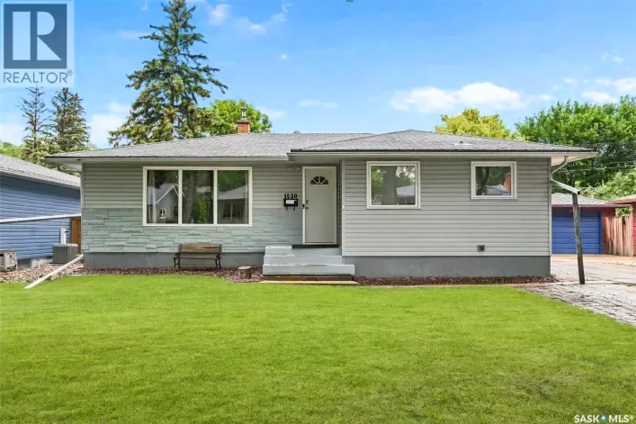 House for sale: 1520 UHRICH AVENUE, Regina