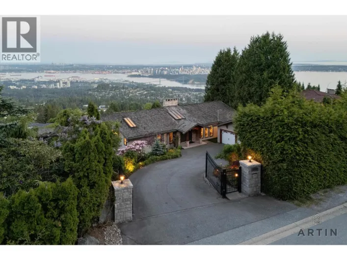 1521 CHARTWELL DRIVE, West Vancouver
