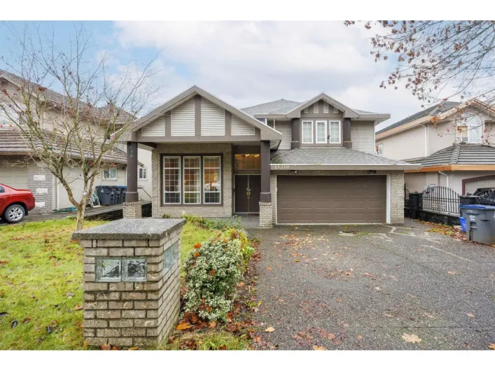 15210 82 AVENUE, Surrey