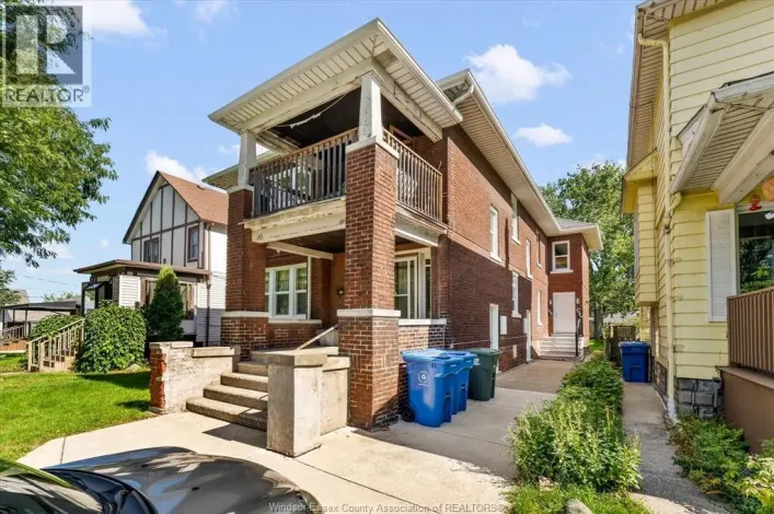 152-158 CAMPBELL, Windsor