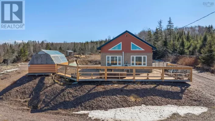 1524 Highway 215, Tennecape