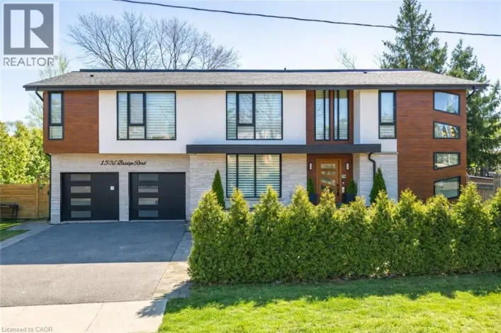 1526 BRIDGE Road, Oakville