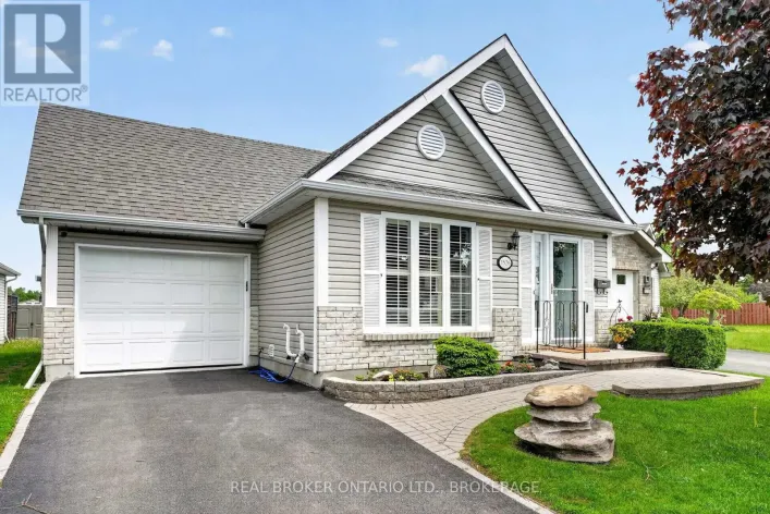 1526 FRANK COURT, Cornwall