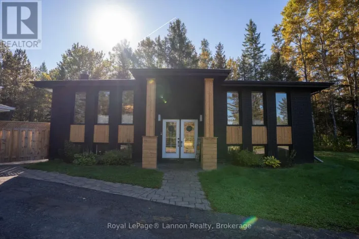 1526 MOUNTAIN ROAD, Thunder Bay