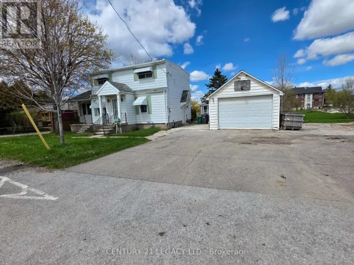 1526 QUEEN STREET W, Brampton