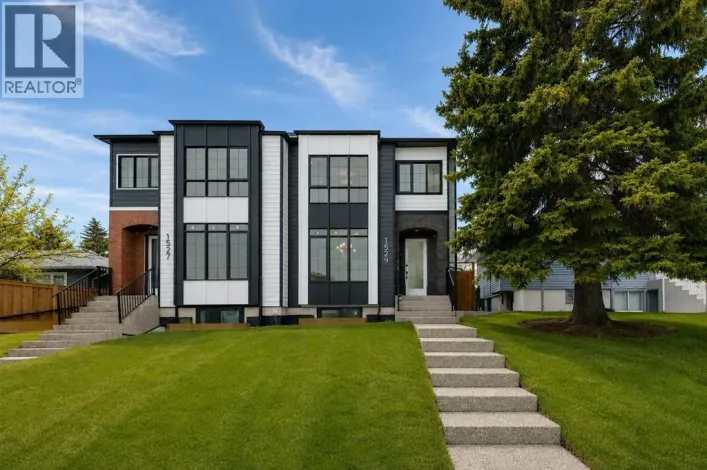 1527 29 Avenue SW, Calgary