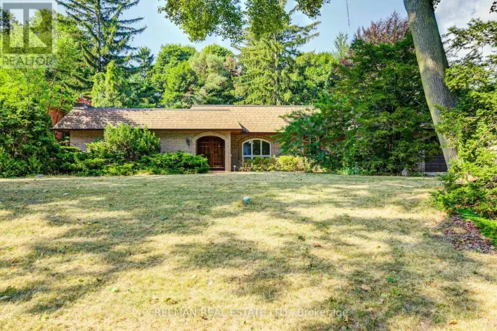 1528 KNARESWOOD DRIVE, Mississauga