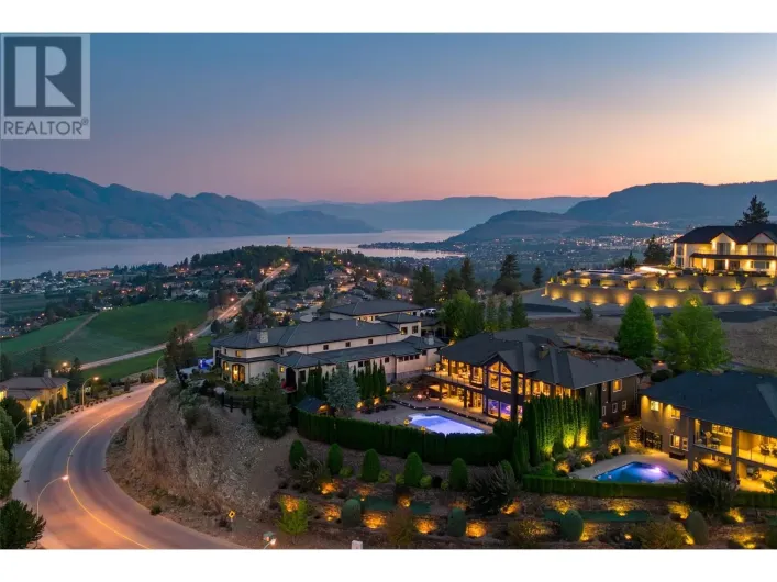 1528 Vineyard Drive, West Kelowna
