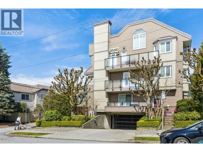 152A W 18TH STREET, North Vancouver