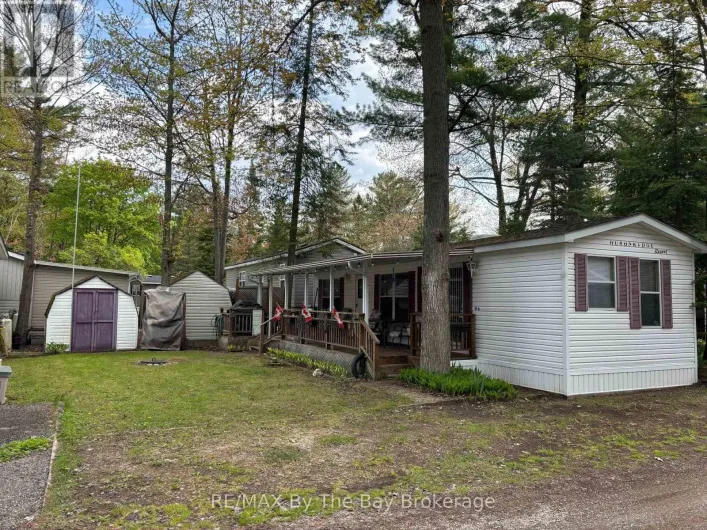 153 - 85 THEME PARK DRIVE, Wasaga Beach