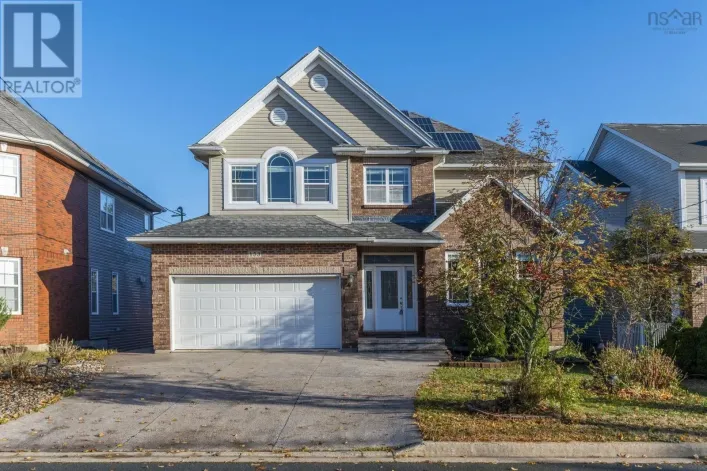153 RAVINES Drive, Bedford