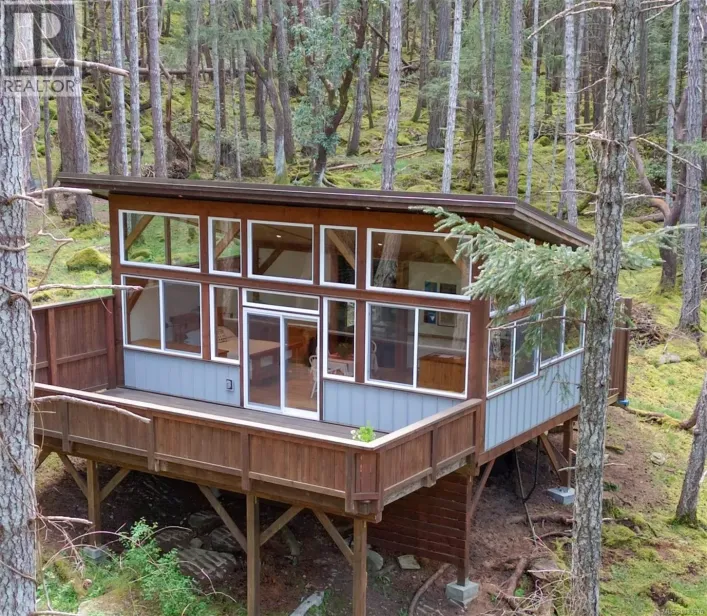 153 Sockeye Dr, Mudge Island