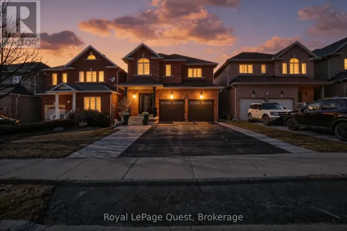 153 WOODBURY CRESCENT, Newmarket