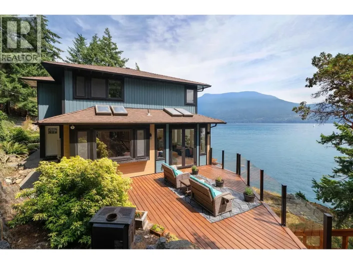 1531 EAGLE CLIFF ROAD, Bowen Island