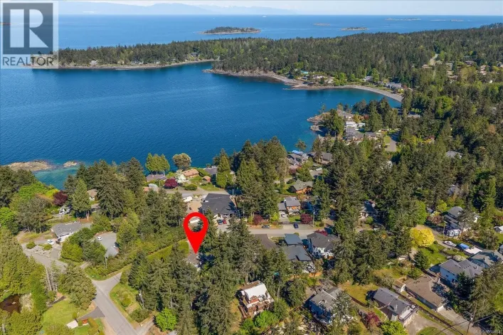1531 The Bell Rd, Nanoose Bay